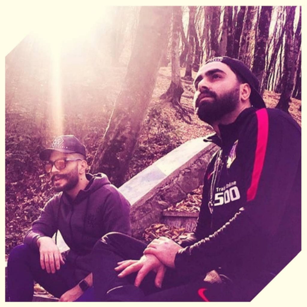 دانلود آهنگ پازل بند مغرور و عاشق Puzzle Band Maghrooro Ashegh