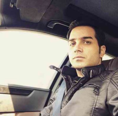 دانلود آهنگ محسن یگانه گله کرکس ها Mohsen Yeganeh Galeye karkas Ha