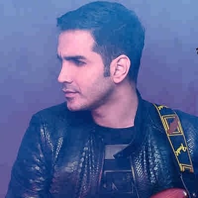 دانلود آهنگ محسن یگانه کدوم شانس Mohsen Yeganeh Kodoom Shans