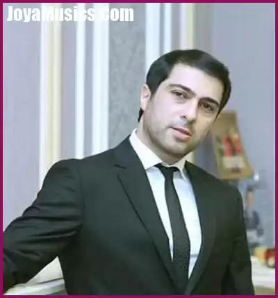 دانلود آهنگ نامیک قاراچوخورلو Hesretin Uzun Meni