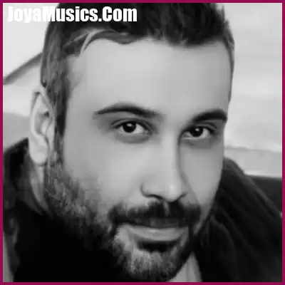 دانلود آهنگ داری از فکر من پر میشی نم نم