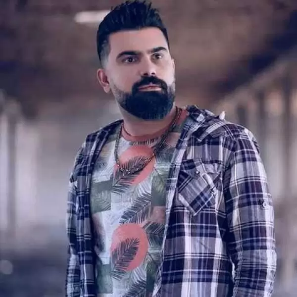 دانلود آهنگ چه میشد بمانی پیشم نگفتی دیوانه میشم