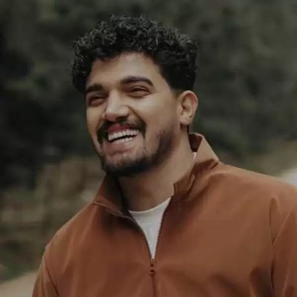 دانلود آهنگ بی تو هرجا میروم پیش چشمانم تویی دانلود آهنگ بی تو هرجا میروم پیش چشمانم تویی