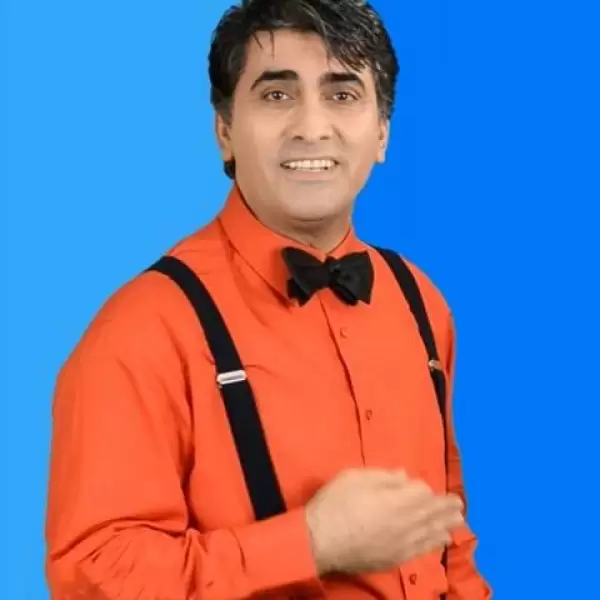 دانلود آهنگ چشای تو زنگاریه به رنگ مینا کاریه
