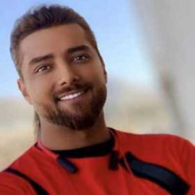 دانلود آهنگ سکوی پرتاب خیلیا شدم رفت ماکان بند