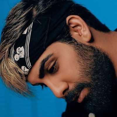 دانلود آهنگ آخه بین این عشقای مصنوعی واقعی تر بودی دانلود آهنگ آخه بین این عشقای مصنوعی واقعی تر بودی