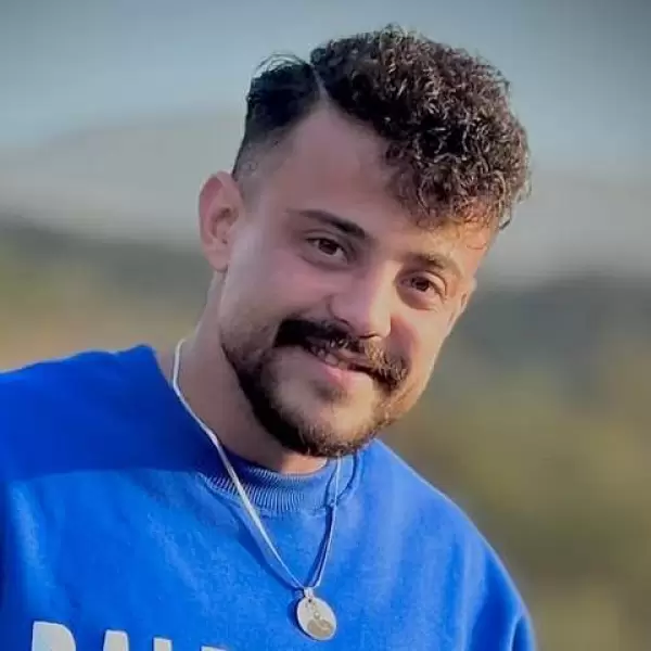 دانلود آهنگ تو رفتی و بعد تو اون خاطره هات میمونه