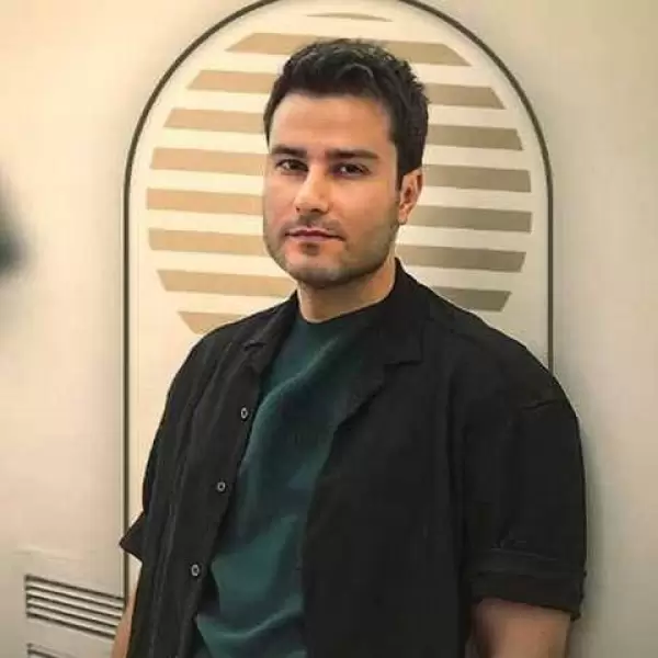 دانلود آهنگ کی جز من هواتو داره هوای گریه داره دانلود آهنگ کی جز من هواتو داره هوای گریه داره