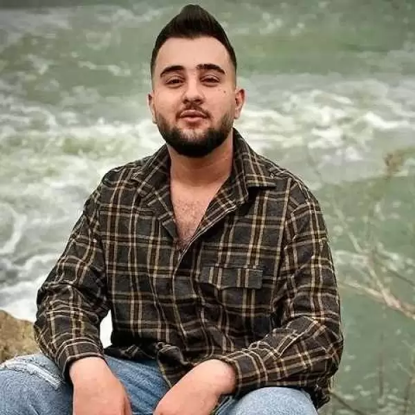 دانلود آهنگ هی چرخیدن تو حال مستی دانلود آهنگ هی چرخیدن تو حال مستی