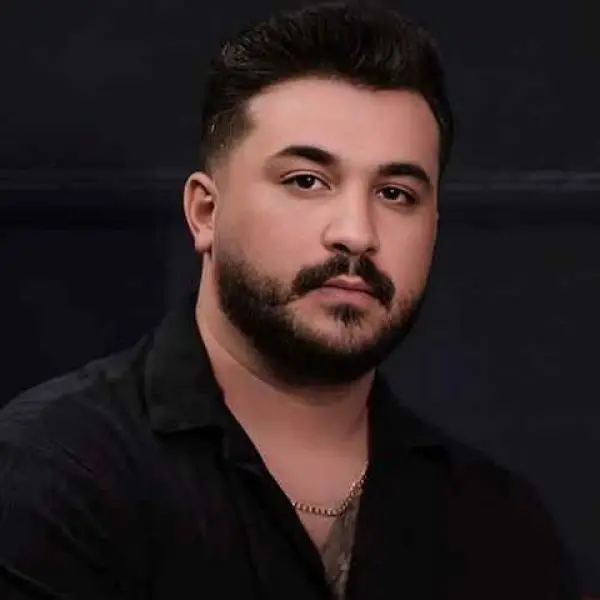 دانلود آهنگ لایق هیچی نیستم نه عشق و نه انتقامت